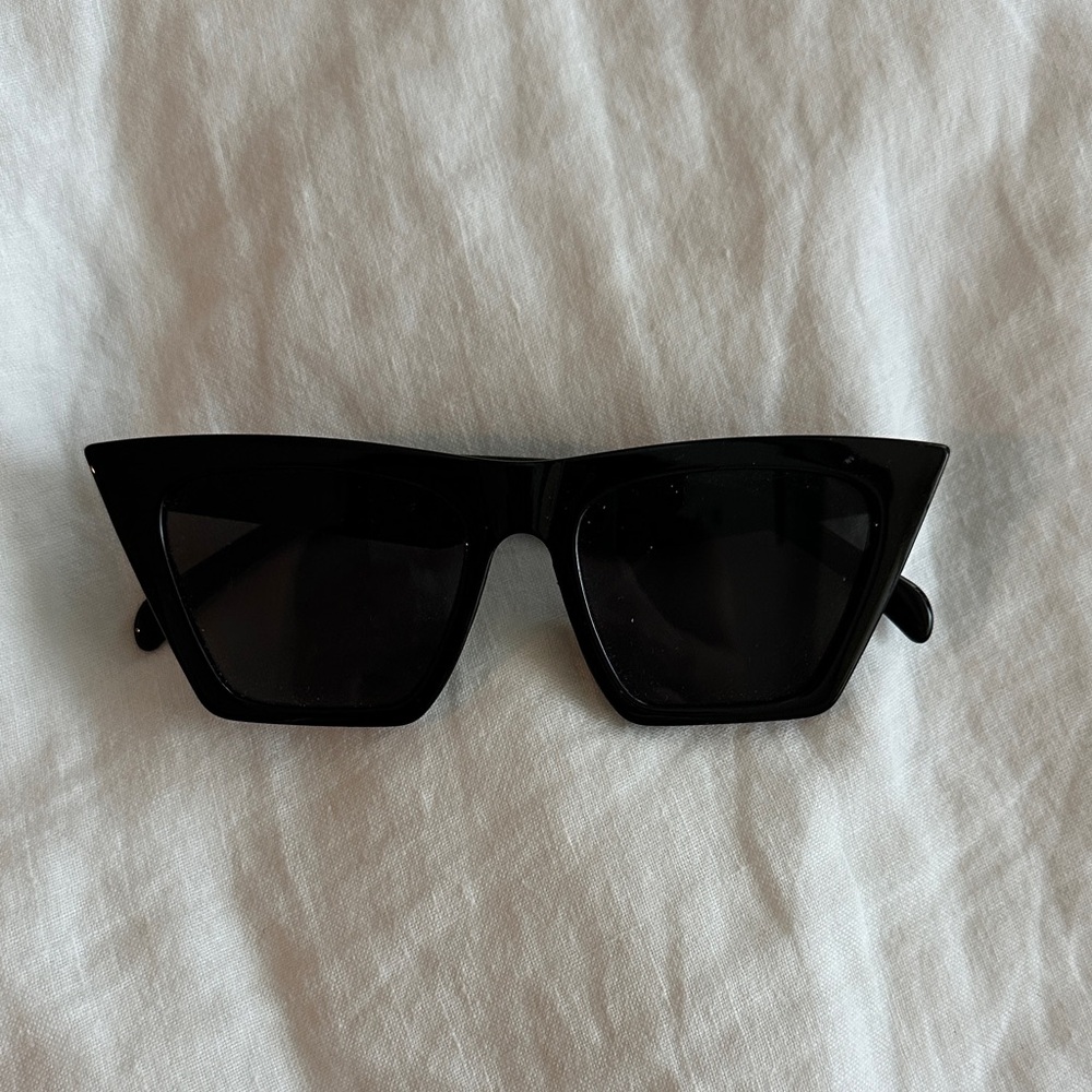 H&M Black Square Sunglasses